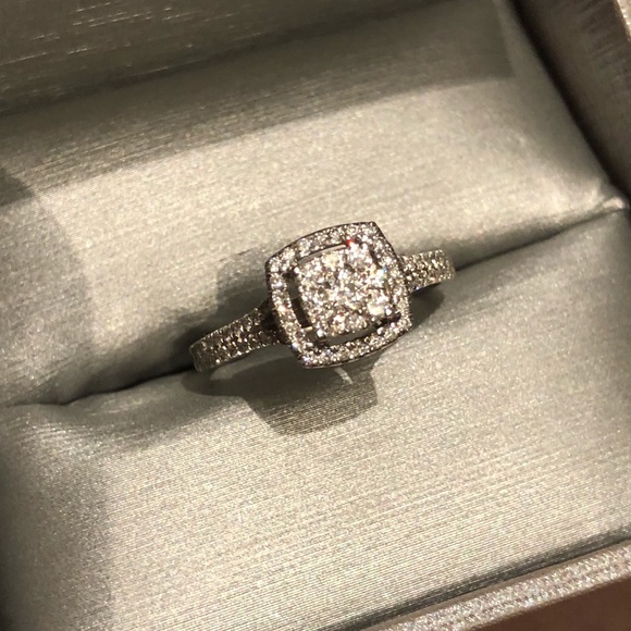 Accessories - 🖤Women’s wedding ring